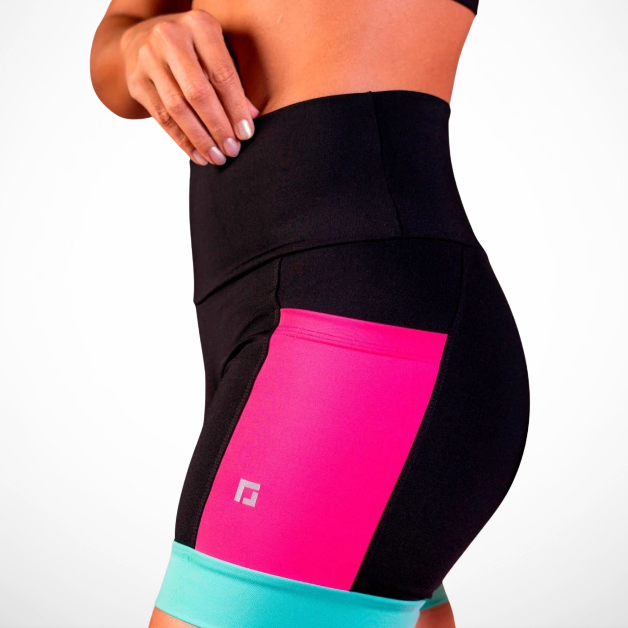 Short Poliamida de Corrida Feminino – Compressão com Bolsos e Zero Transparência - Stride Up